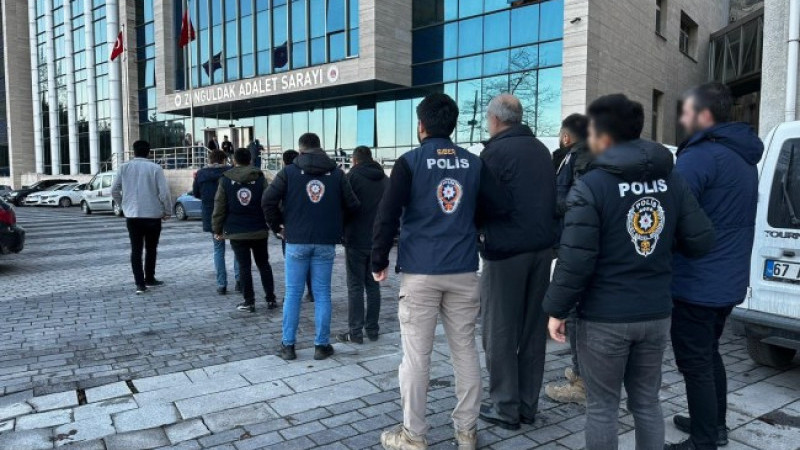Zonguldak Polisinden, Müstehcenlik Ve Sapkınlık Operasyonu!...