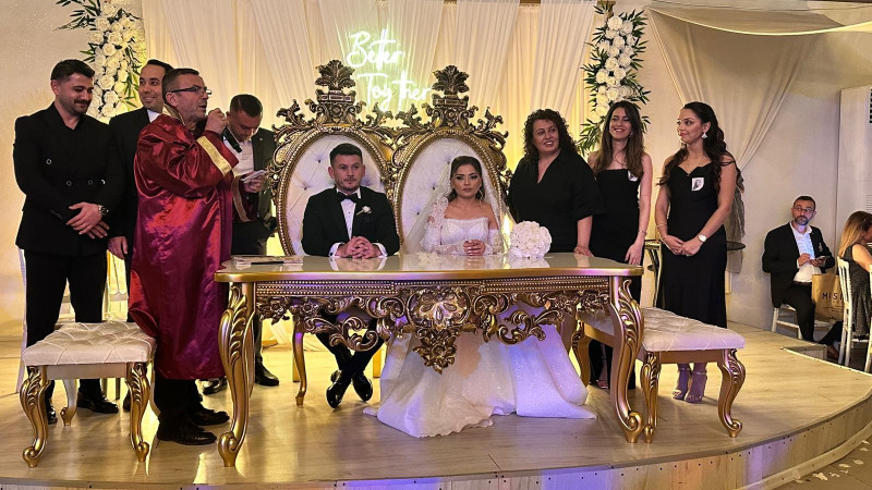 Turhan ve Demirci Çifti Yeni Bir Hayata ‘Evet’ Dediler