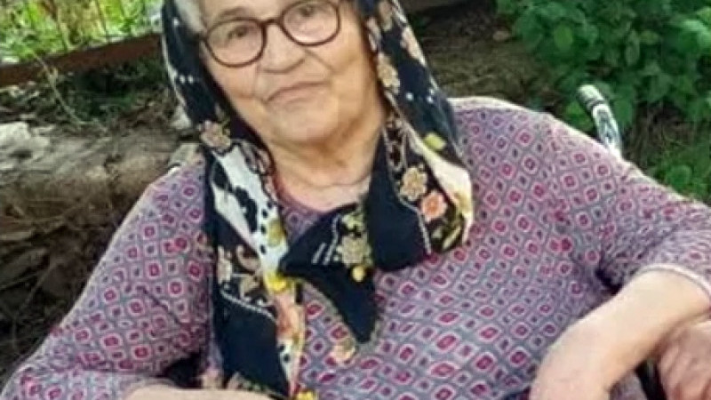 Gazeteci Sinan Kabatepe'nin annesi Pakize Kabatepe vefat etti
