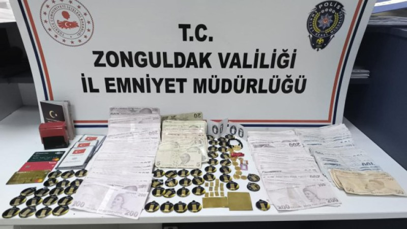 Kozlu’da kuyumcu dolandırıcılarına darbe..